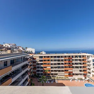 https://rooftop-suite-balcon-de-los-gigantes.in-canary-islands.com