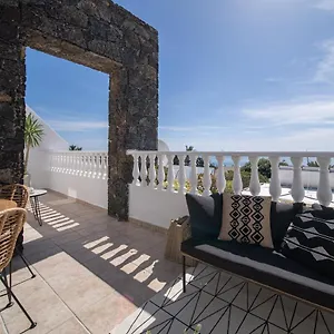 https://caleton-blanco.puertodelcarmen-hotels.org