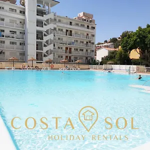 https://apartamento-vacacional-a-1-minuto-de-la-playa-carihuela.hotelsinnerja.org